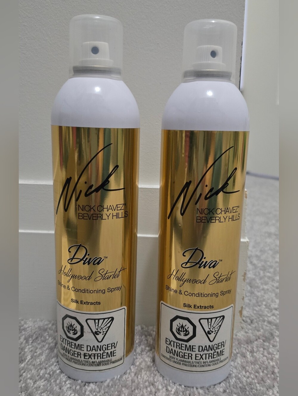 2 Nick Chavez Diva Hollywood Starlet Shine & Conditioning Spray - Gold